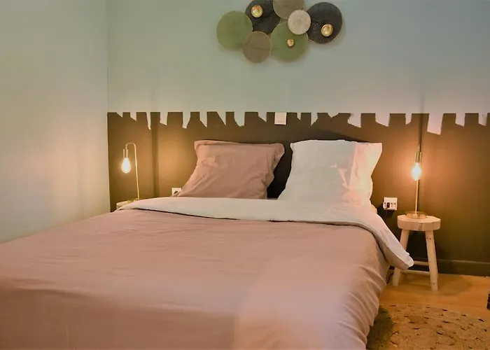 Small House With Pool *